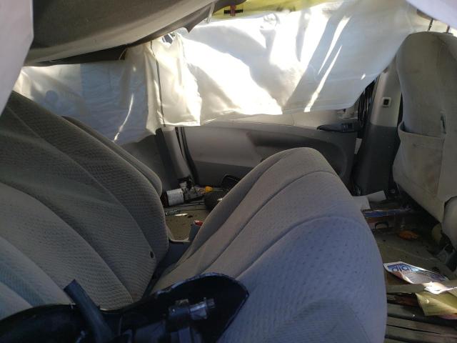 Photo 5 VIN: 5TDKK3DCXCS227691 - TOYOTA SIENNA LE 