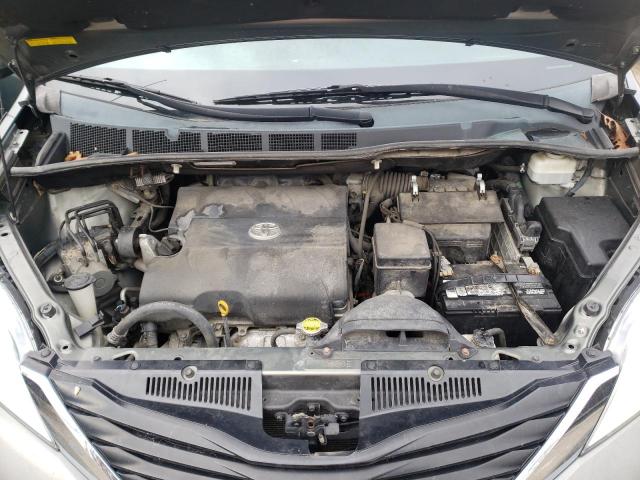 Photo 11 VIN: 5TDKK3DCXCS234270 - TOYOTA SIENNA LE 