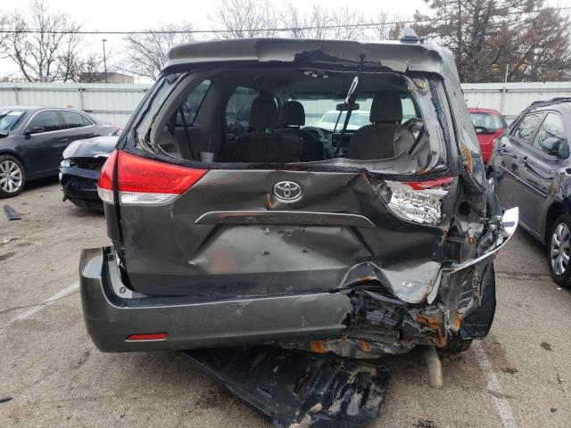 Photo 5 VIN: 5TDKK3DCXCS234270 - TOYOTA SIENNA LE 