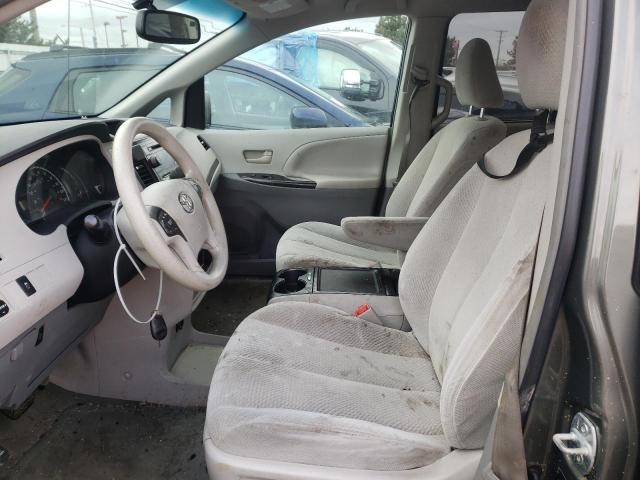 Photo 6 VIN: 5TDKK3DCXCS234270 - TOYOTA SIENNA LE 