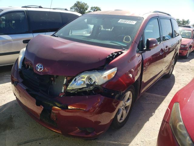 Photo 8 VIN: 5TDKK3DCXCS254308 - TOYOTA SIENNA LE 