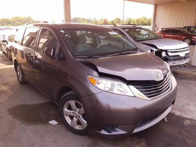 Photo 0 VIN: 5TDKK3DCXCS260528 - TOYOTA SIENNA LE 