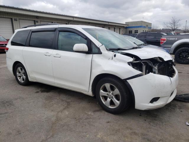 Photo 3 VIN: 5TDKK3DCXCS275661 - TOYOTA SIENNA LE 