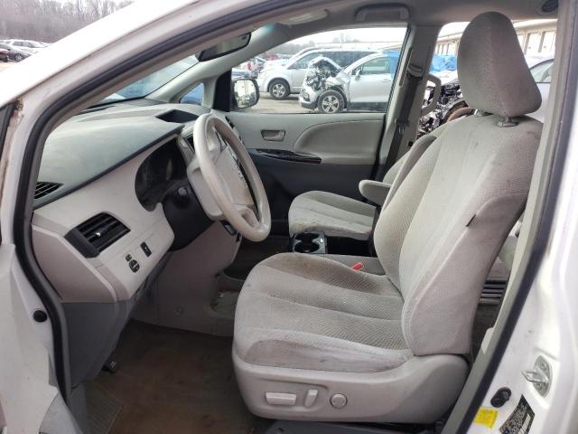 Photo 6 VIN: 5TDKK3DCXCS275661 - TOYOTA SIENNA LE 