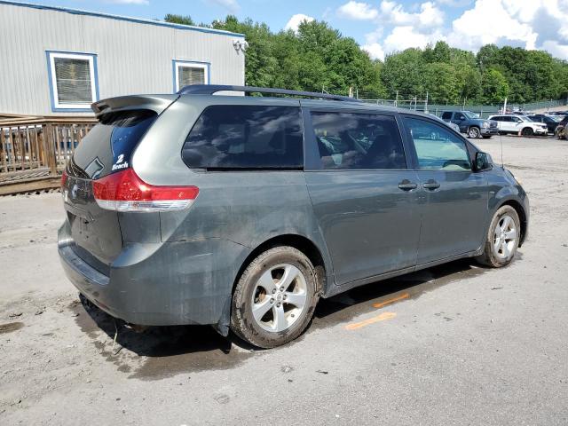 Photo 2 VIN: 5TDKK3DCXDS281994 - TOYOTA SIENNA LE 