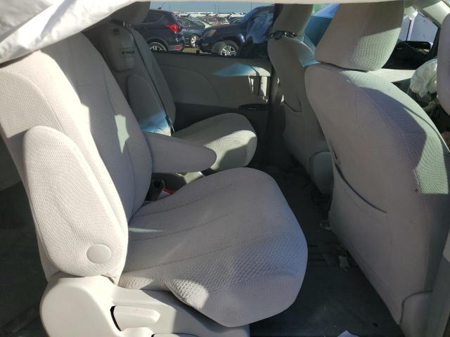 Photo 10 VIN: 5TDKK3DCXDS288329 - TOYOTA SIENNA LE 