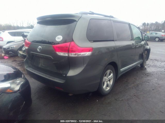 Photo 3 VIN: 5TDKK3DCXDS302424 - TOYOTA SIENNA 