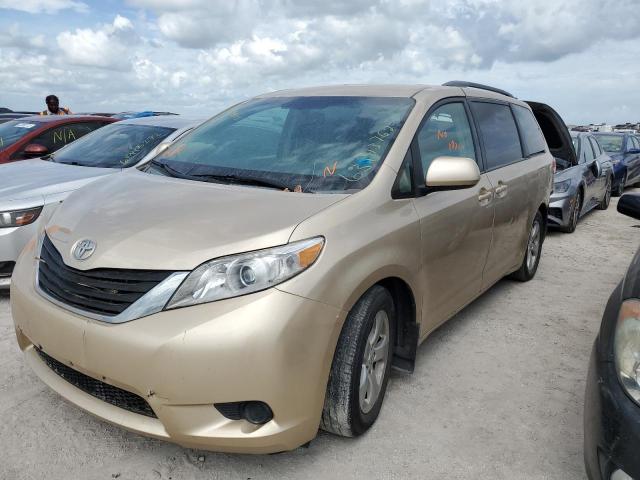 Photo 1 VIN: 5TDKK3DCXDS302598 - TOYOTA SIENNA LE 