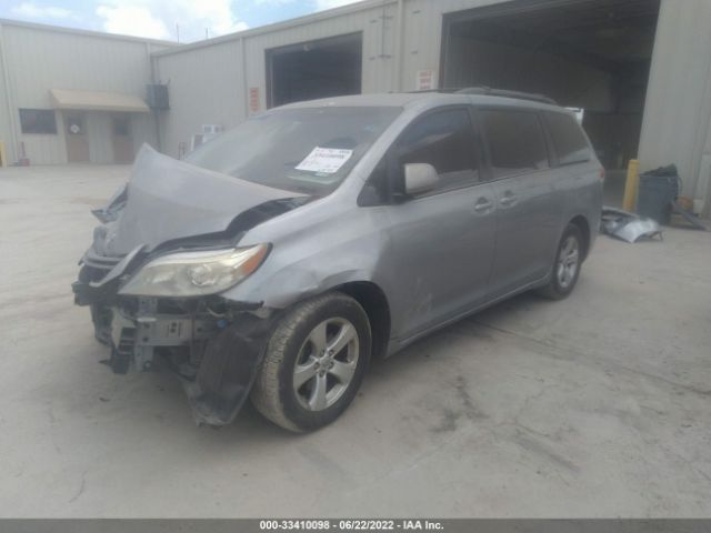 Photo 1 VIN: 5TDKK3DCXDS322429 - TOYOTA SIENNA 