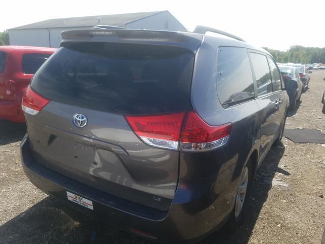 Photo 3 VIN: 5TDKK3DCXDS338775 - TOYOTA SIENNA LE 