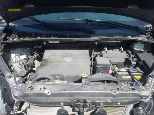 Photo 6 VIN: 5TDKK3DCXDS338775 - TOYOTA SIENNA LE 