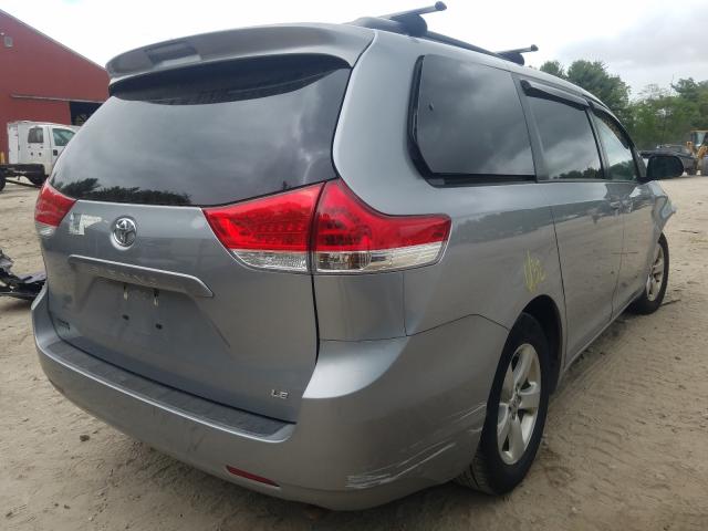 Photo 3 VIN: 5TDKK3DCXDS362848 - TOYOTA SIENNA LE 