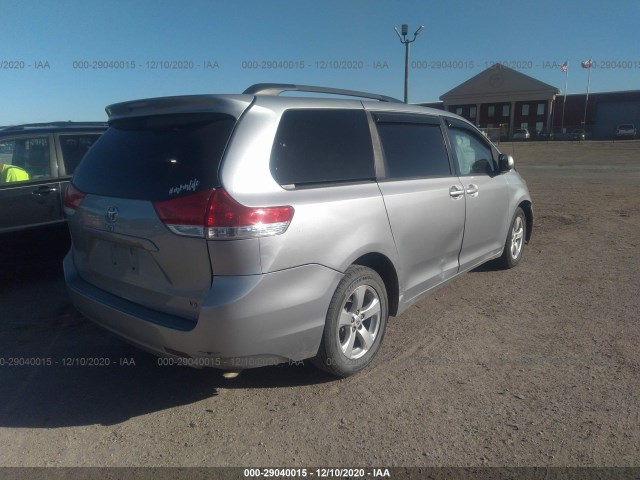 Photo 3 VIN: 5TDKK3DCXDS380430 - TOYOTA SIENNA 