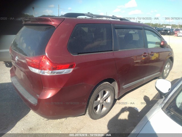 Photo 3 VIN: 5TDKK3DCXDS405097 - TOYOTA SIENNA 