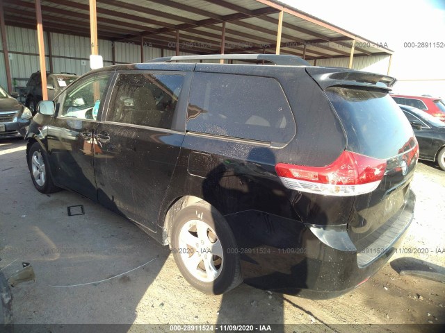 Photo 2 VIN: 5TDKK3DCXES412049 - TOYOTA SIENNA 