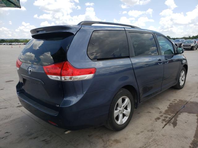 Photo 3 VIN: 5TDKK3DCXES435511 - TOYOTA SIENNA LE 