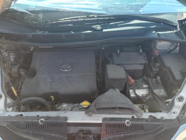 Photo 11 VIN: 5TDKK3DCXES438909 - TOYOTA SIENNA LE 