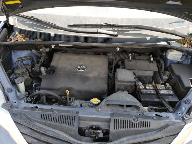 Photo 11 VIN: 5TDKK3DCXES441437 - TOYOTA SIENNA LE 