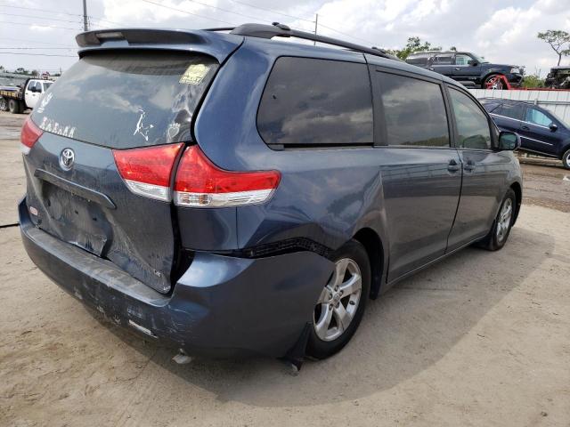 Photo 2 VIN: 5TDKK3DCXES441437 - TOYOTA SIENNA LE 