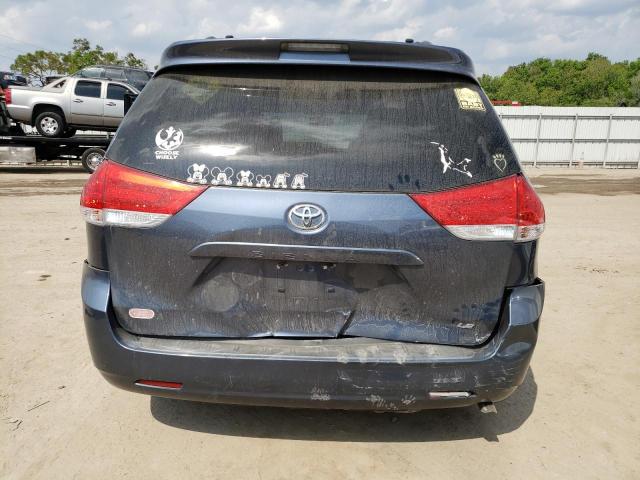 Photo 5 VIN: 5TDKK3DCXES441437 - TOYOTA SIENNA LE 