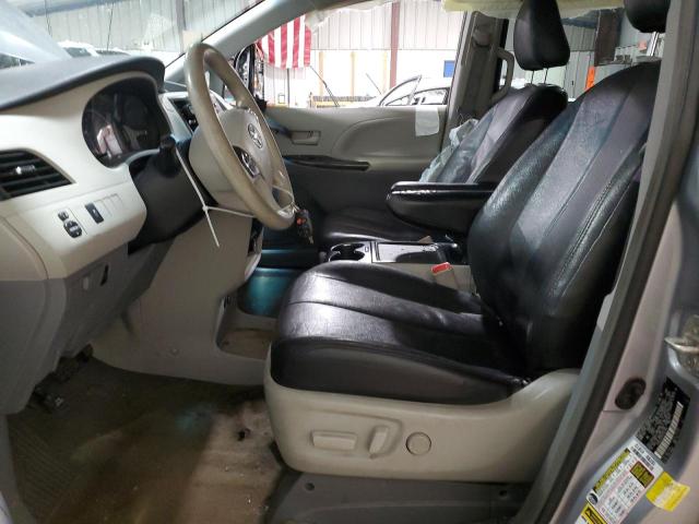 Photo 6 VIN: 5TDKK3DCXES457282 - TOYOTA SIENNA LE 