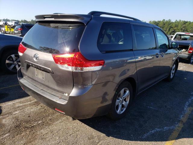 Photo 3 VIN: 5TDKK3DCXES479699 - TOYOTA SIENNA LE 