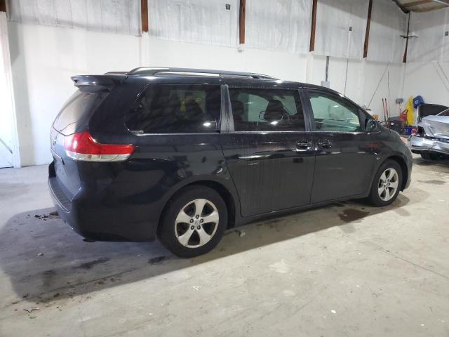 Photo 2 VIN: 5TDKK3DCXES487446 - TOYOTA SIENNA LE 