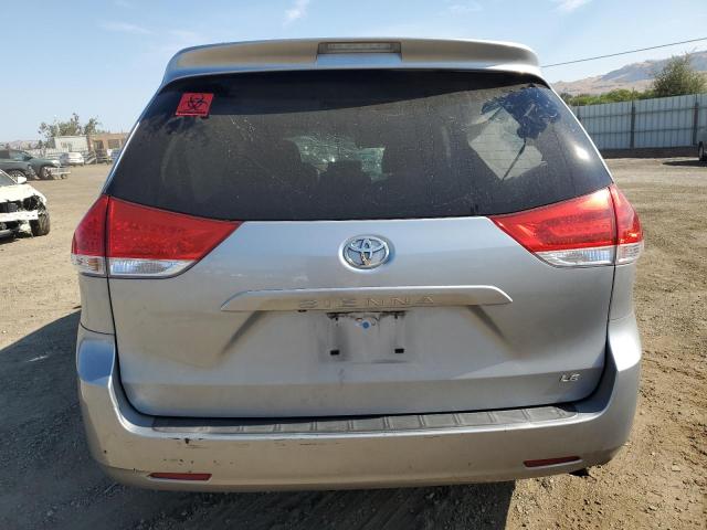 Photo 5 VIN: 5TDKK3DCXES489794 - TOYOTA SIENNA LE 