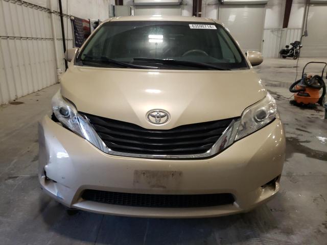 Photo 4 VIN: 5TDKK3DCXES502561 - TOYOTA SIENNA LE 