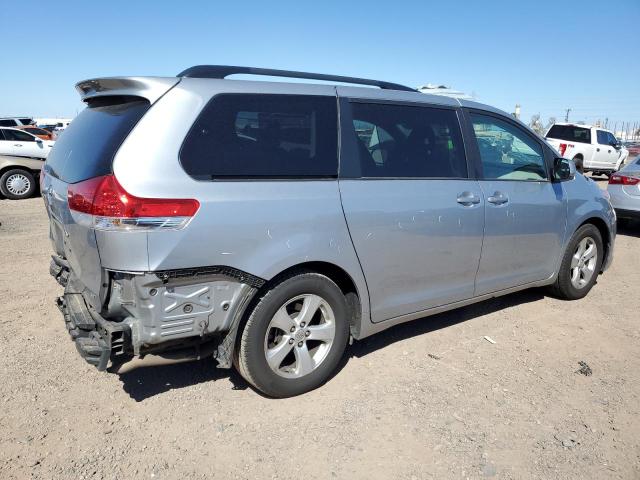 Photo 2 VIN: 5TDKK3DCXES518100 - TOYOTA SIENNA LE 