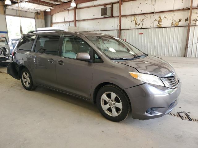 Photo 3 VIN: 5TDKK3DCXFS528675 - TOYOTA SIENNA LE 