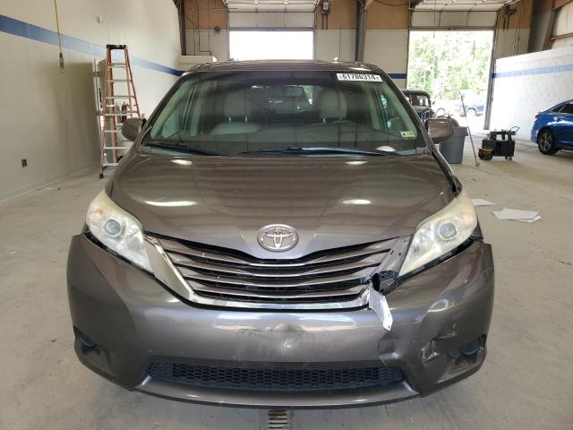 Photo 4 VIN: 5TDKK3DCXFS528675 - TOYOTA SIENNA LE 