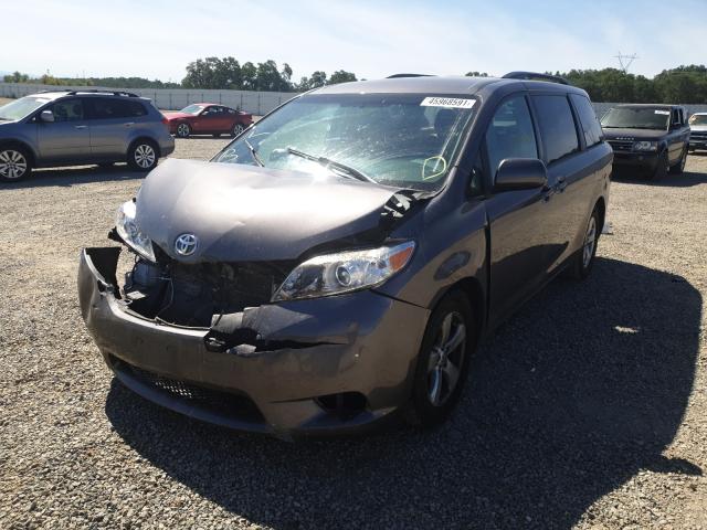 Photo 1 VIN: 5TDKK3DCXFS545332 - TOYOTA SIENNA LE 