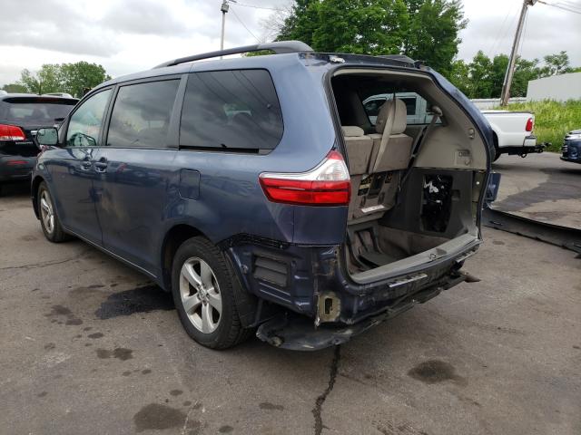 Photo 2 VIN: 5TDKK3DCXFS561482 - TOYOTA SIENNA LE 