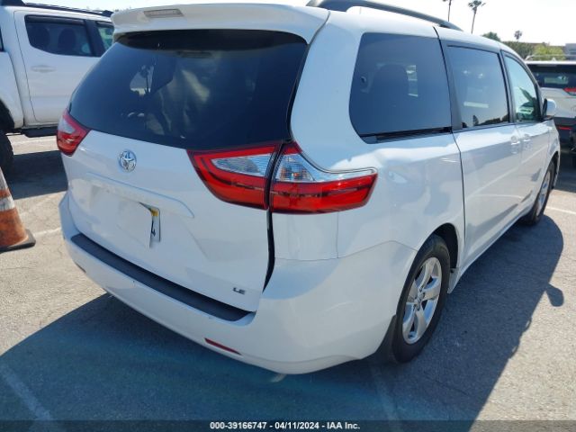 Photo 3 VIN: 5TDKK3DCXFS565936 - TOYOTA SIENNA 