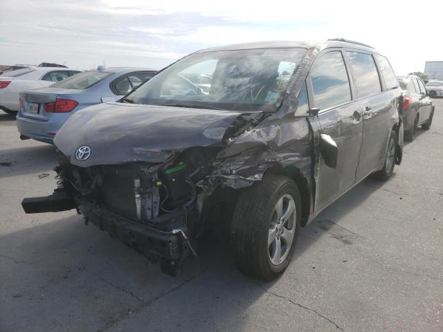 Photo 1 VIN: 5TDKK3DCXFS566388 - TOYOTA SIENNA LE 