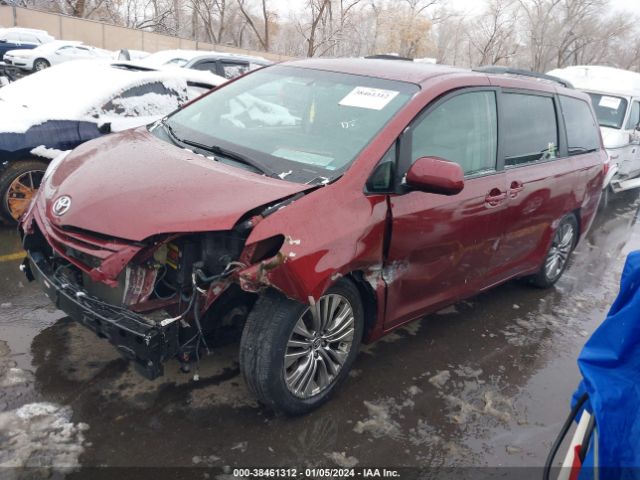 Photo 1 VIN: 5TDKK3DCXFS607117 - TOYOTA SIENNA 