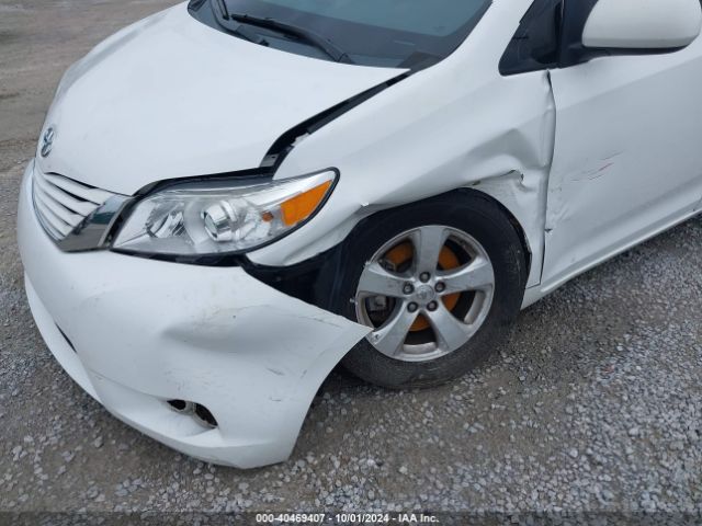 Photo 5 VIN: 5TDKK3DCXFS625889 - TOYOTA SIENNA 