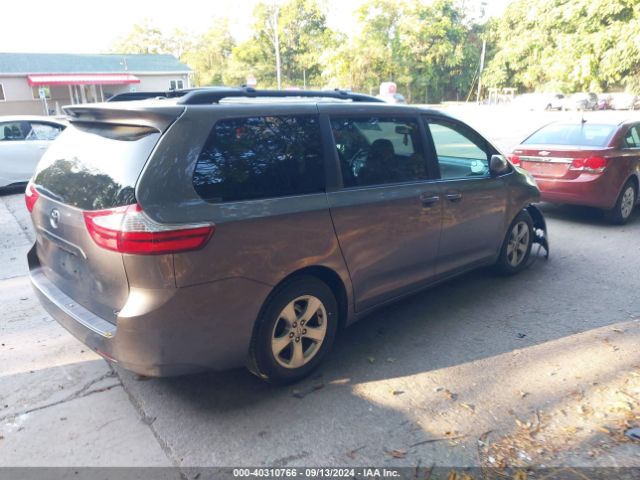 Photo 3 VIN: 5TDKK3DCXFS631594 - TOYOTA SIENNA 