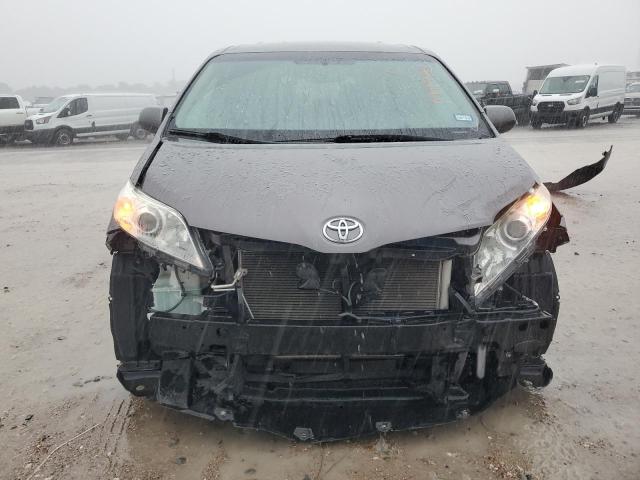 Photo 4 VIN: 5TDKK3DCXFS646094 - TOYOTA SIENNA LE 