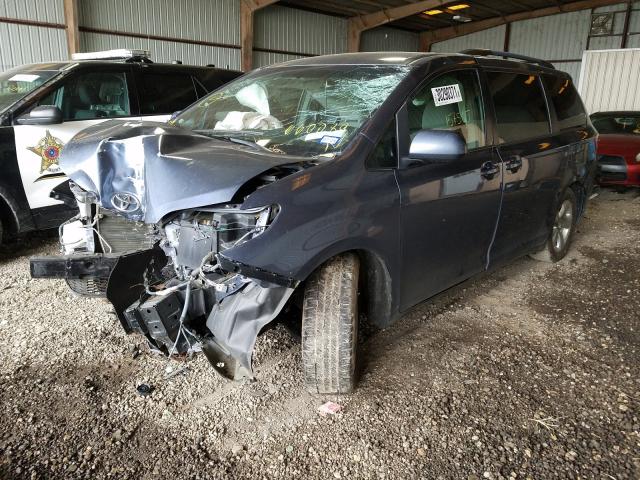 Photo 1 VIN: 5TDKK3DCXFS660089 - TOYOTA SIENNA LE 