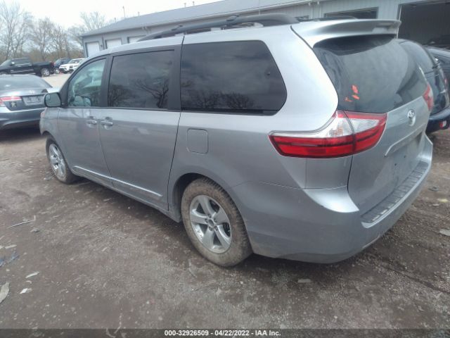 Photo 2 VIN: 5TDKK3DCXFS661680 - TOYOTA SIENNA 