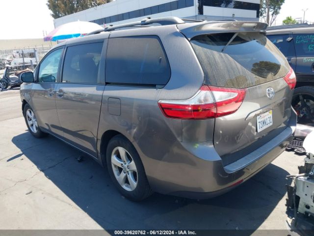 Photo 2 VIN: 5TDKK3DCXGS696494 - TOYOTA SIENNA 