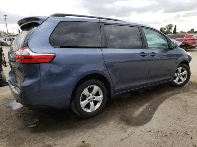 Photo 2 VIN: 5TDKK3DCXGS698598 - TOYOTA SIENNA LE 