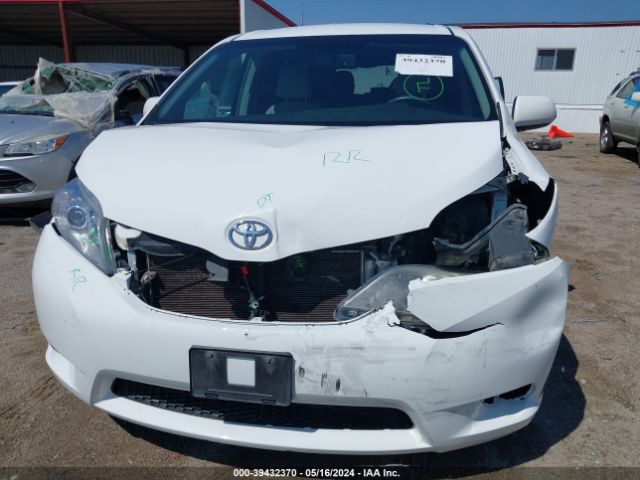 Photo 5 VIN: 5TDKK3DCXGS710846 - TOYOTA SIENNA 