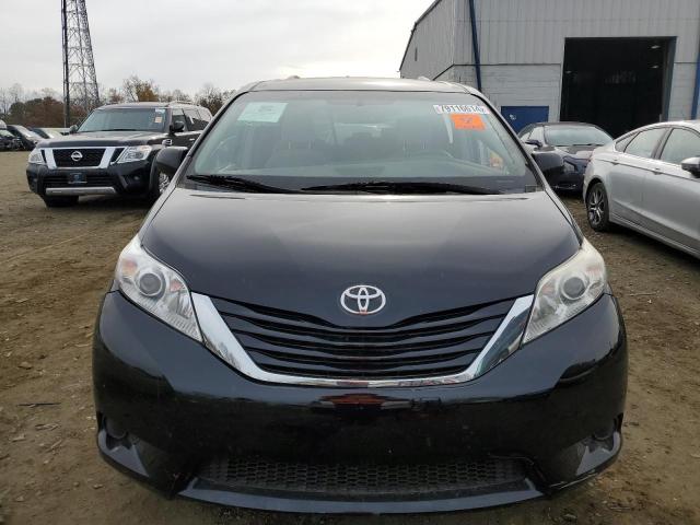 Photo 4 VIN: 5TDKK3DCXGS718803 - TOYOTA SIENNA LE 