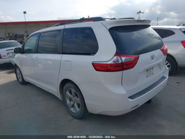 Photo 2 VIN: 5TDKK3DCXGS719921 - TOYOTA SIENNA 