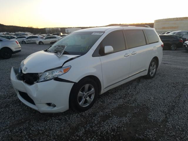 Photo 1 VIN: 5TDKK3DCXGS727307 - TOYOTA SIENNA LE 