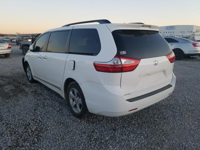 Photo 2 VIN: 5TDKK3DCXGS727307 - TOYOTA SIENNA LE 