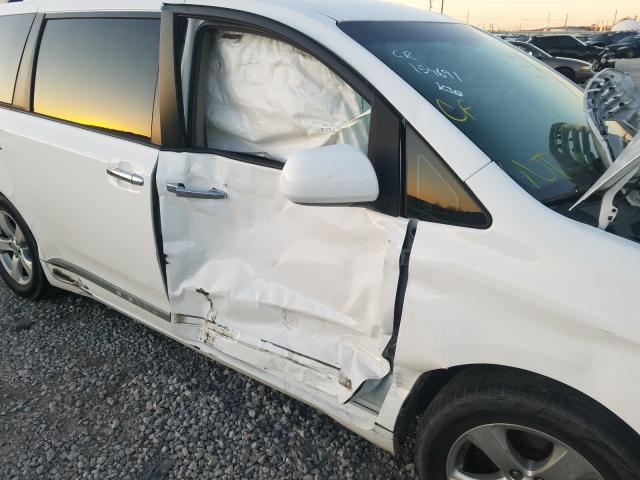 Photo 8 VIN: 5TDKK3DCXGS727307 - TOYOTA SIENNA LE 